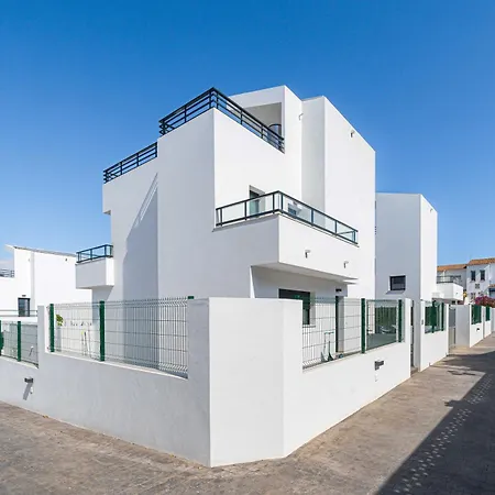 Отель Albir Spaniahome Альфас-дель-Пи